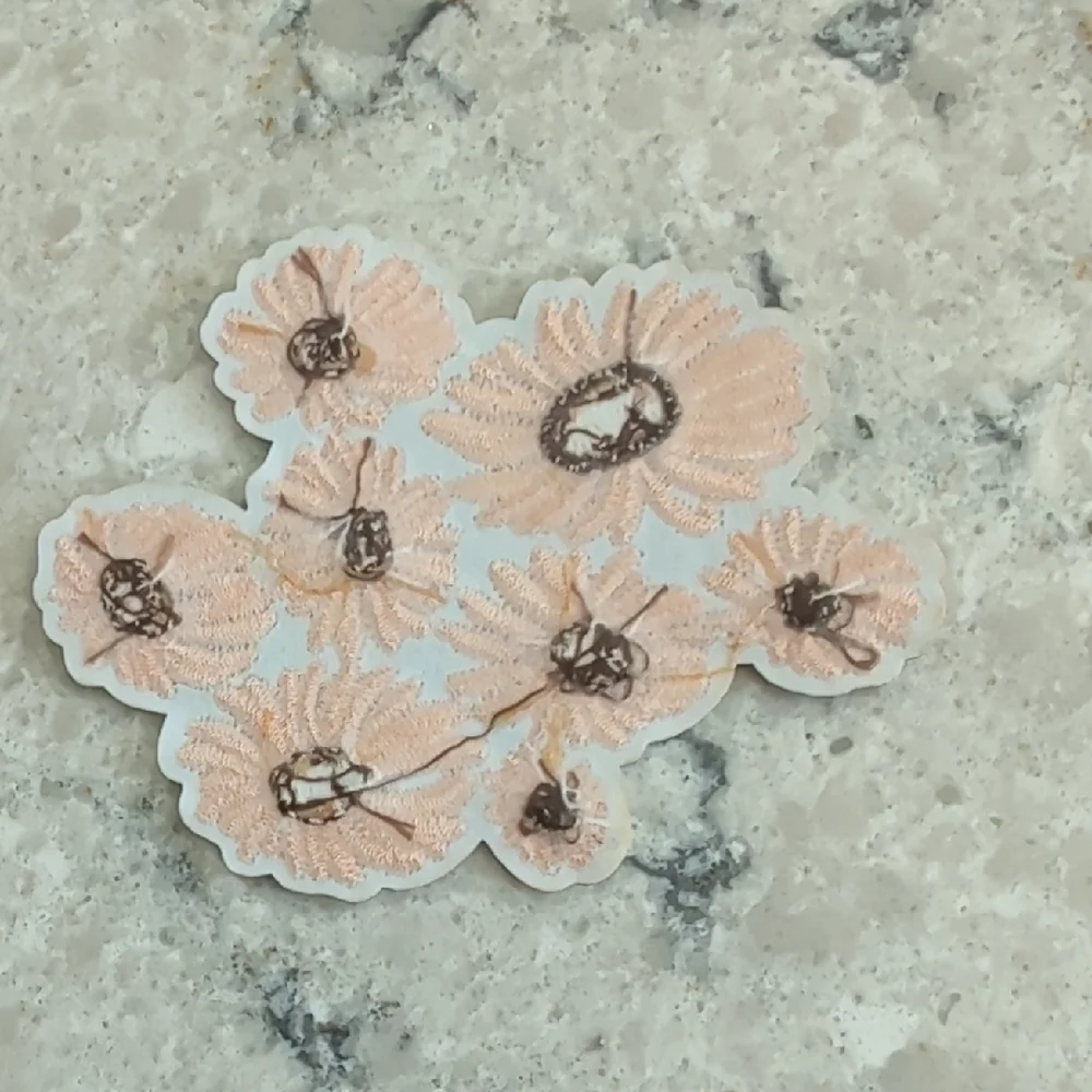 Floral and Bow Embroidered Patches - Picture 3 of 7